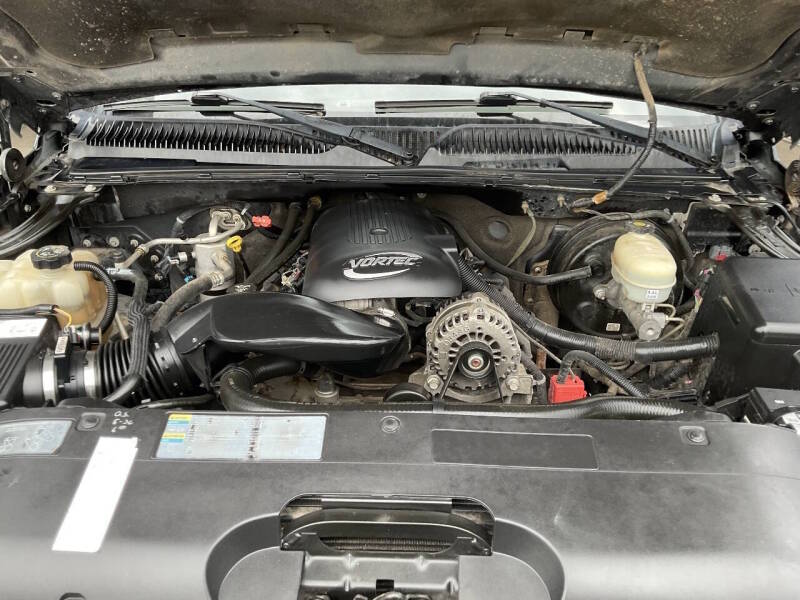chevrolet silverado 1500 2005 2GCEC13T251239828 image chevrolet silverado 1500 2005 2GCEC13T251239828 image